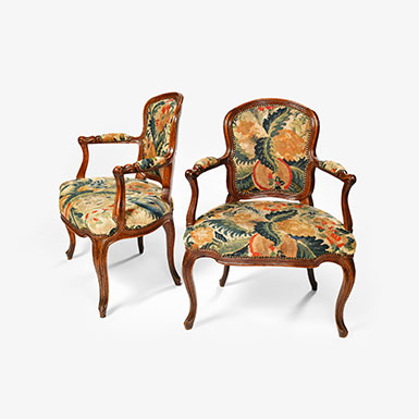 COPPIA DI POLTRONE CON COPERTURA A “PETIT POINT”. TORINO, 1750 CIRCA